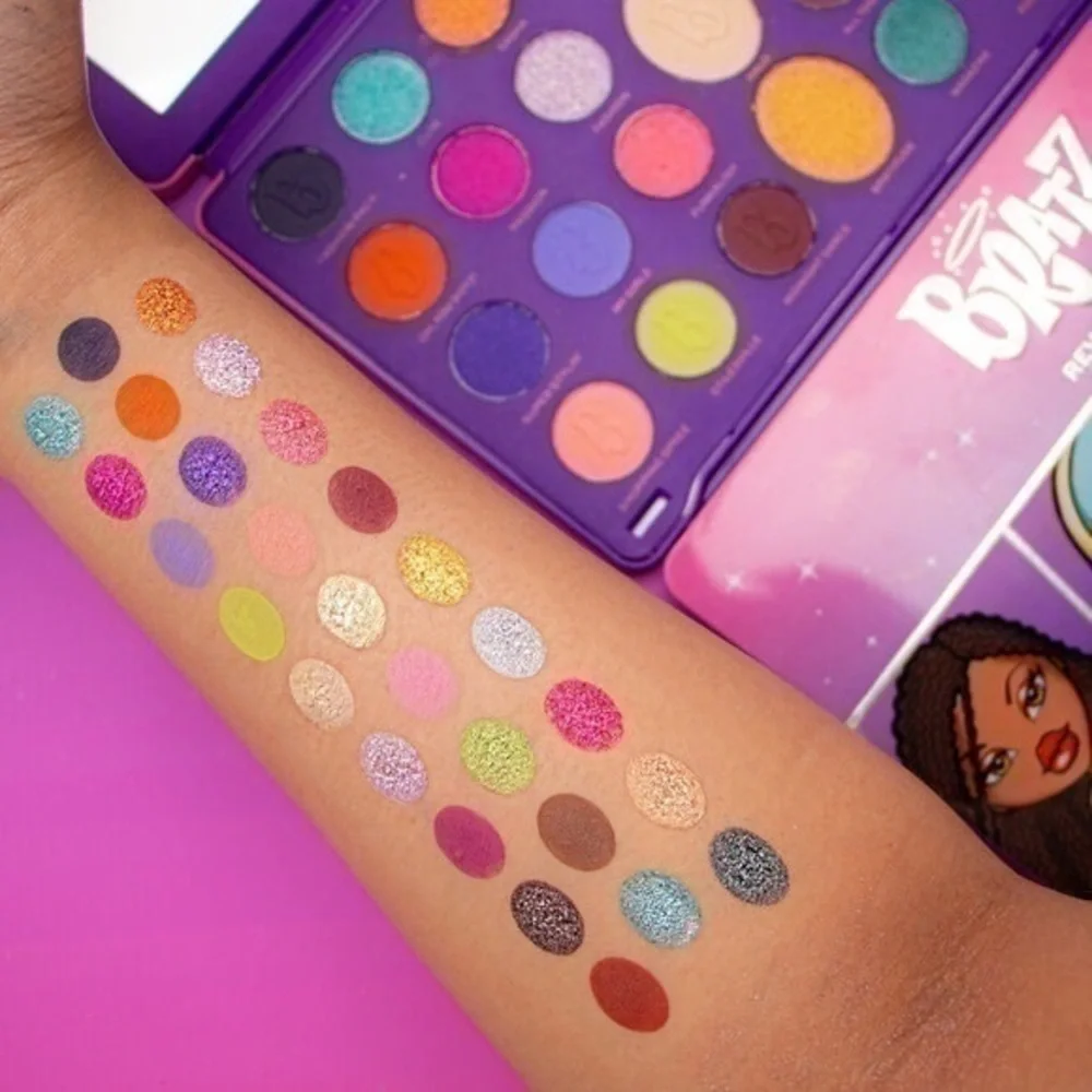 BRATZ X REVOLUTION EYESHADOW PALETTE❗️